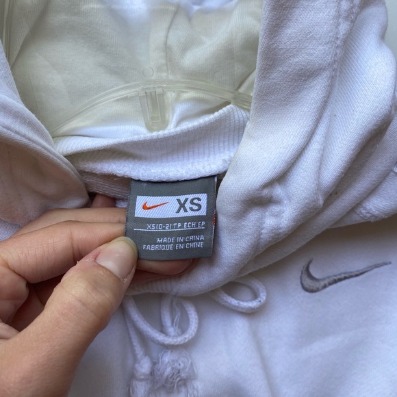 Nike “Athlete” Pullover Hoodie - Picture 5 of 5